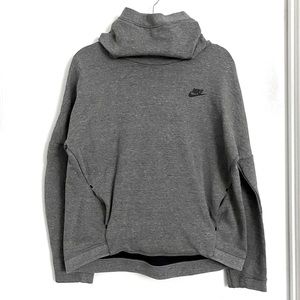 NIKE Women’s Tech Fleece Pullover